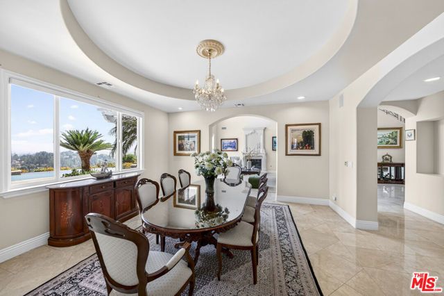 22355 S Summit Ridge Circle, Chatsworth (los Angeles), CA 91311