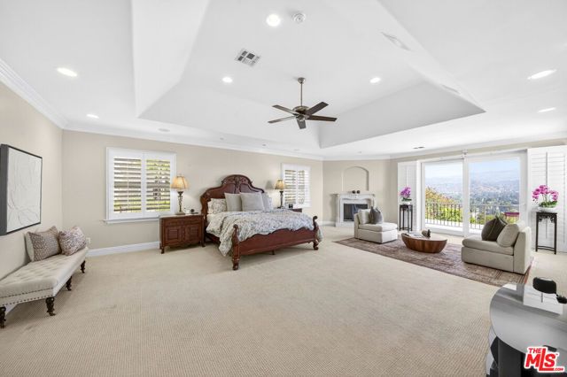 22355 S Summit Ridge Circle, Chatsworth (los Angeles), CA 91311