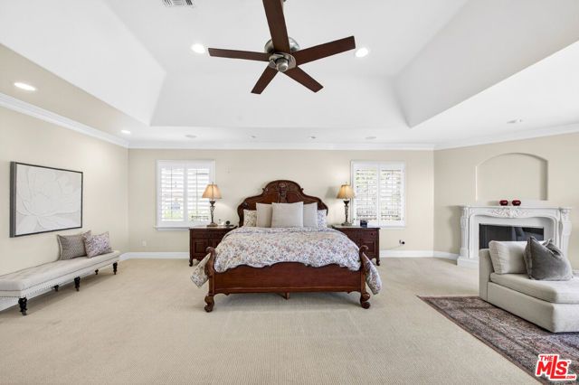 22355 S Summit Ridge Circle, Chatsworth (los Angeles), CA 91311