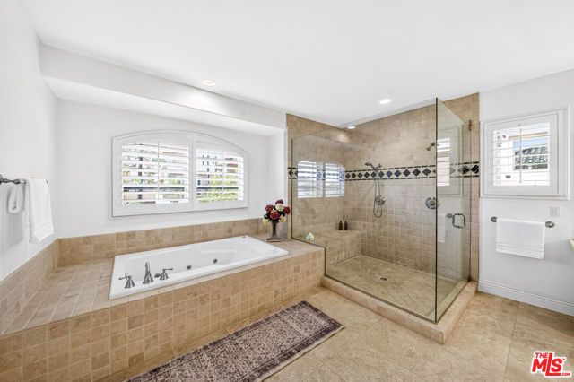 22355 S Summit Ridge Circle, Chatsworth (los Angeles), CA 91311