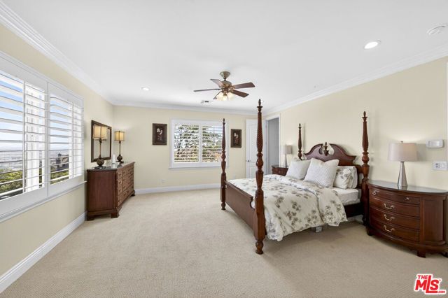 22355 S Summit Ridge Circle, Chatsworth (los Angeles), CA 91311