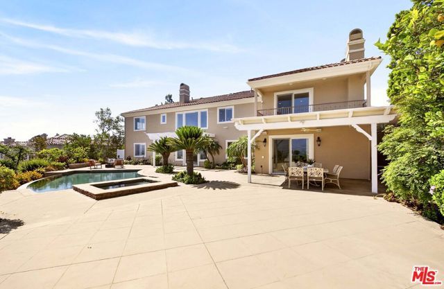 22355 S Summit Ridge Circle, Chatsworth (los Angeles), CA 91311