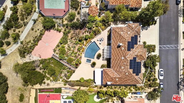 22355 S Summit Ridge Circle, Chatsworth (los Angeles), CA 91311