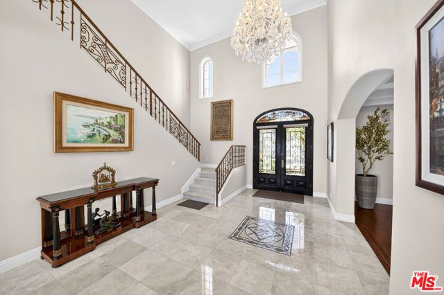 22355 S Summit Ridge Circle, Chatsworth (los Angeles), CA 91311