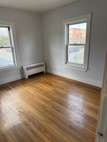 14 Bedford Street 2, Waltham, MA 02452