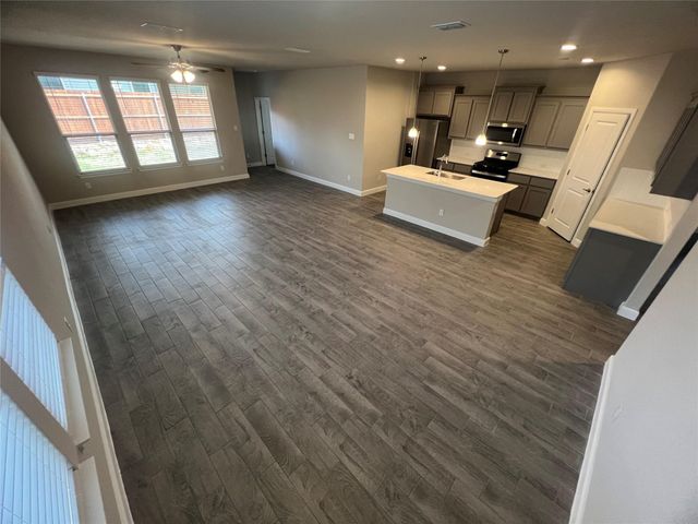 1117 Kirkham Way, Justin, TX 76247