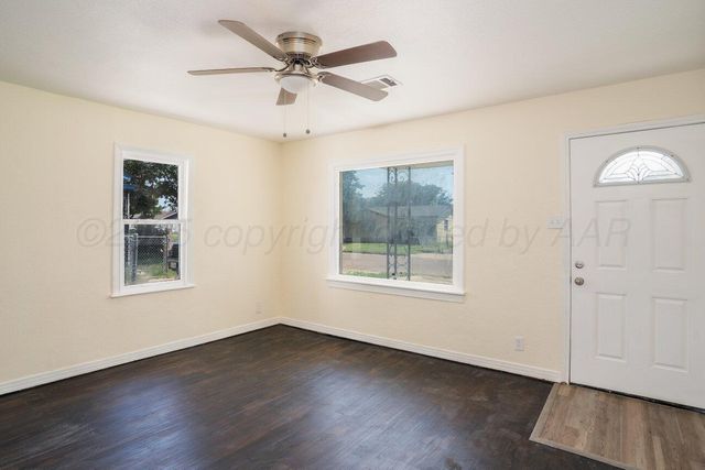 706 BROWNING Street, Amarillo, TX 79104