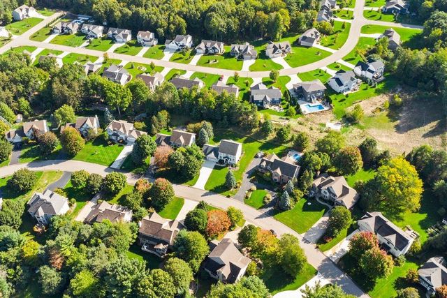 2949 Brookwind Drive, Park Twp, MI 49424