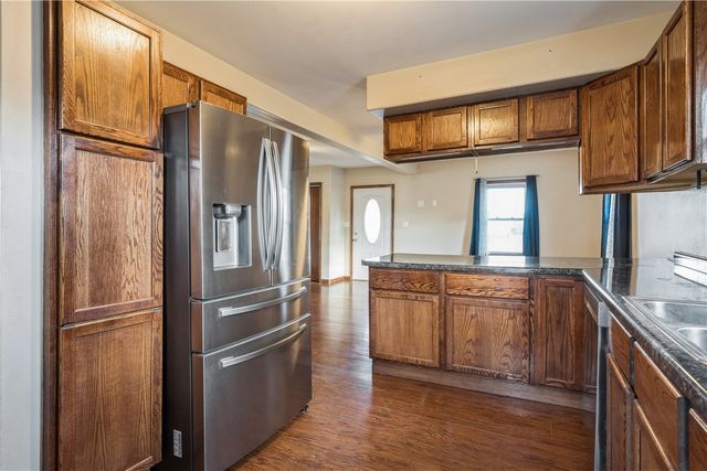 43 Vinton Street, Palo, IA 52324