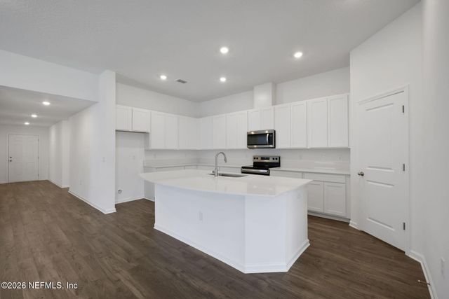 5824 LAGOON CRUISE Way, Jacksonville, FL 32234