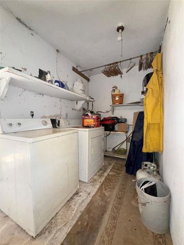 5820 Jefferson Street, Vidor, TX 77662