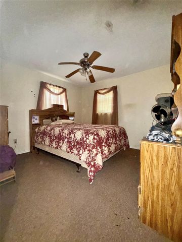 5820 Jefferson Street, Vidor, TX 77662