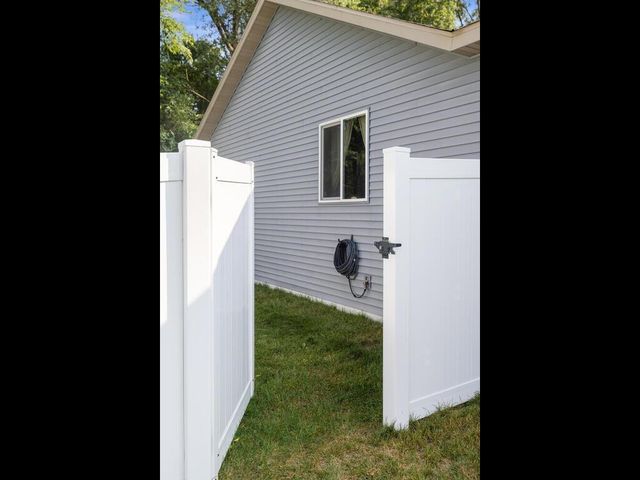 13911 7th Avenue N, Zimmerman, MN 55398