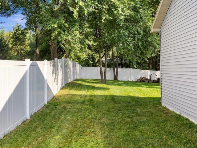 13911 7th Avenue N, Zimmerman, MN 55398