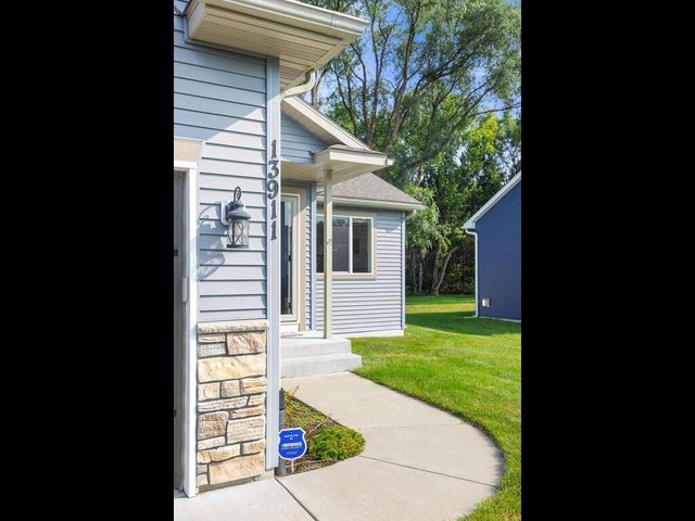 13911 7th Avenue N, Zimmerman, MN 55398