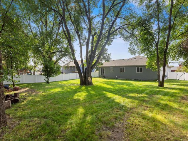 13911 7th Avenue N, Zimmerman, MN 55398