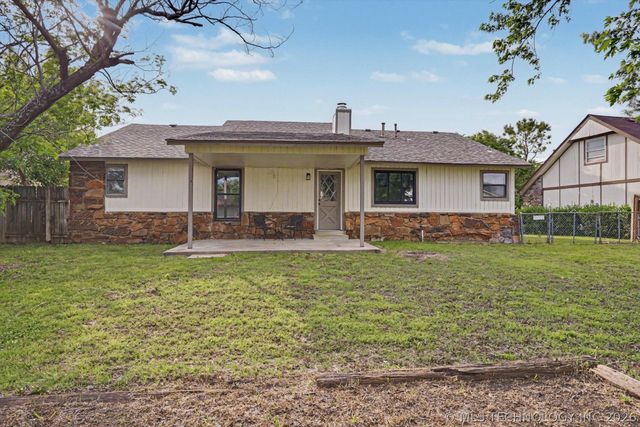 8426 N 117th East Avenue, Owasso, OK 74055
