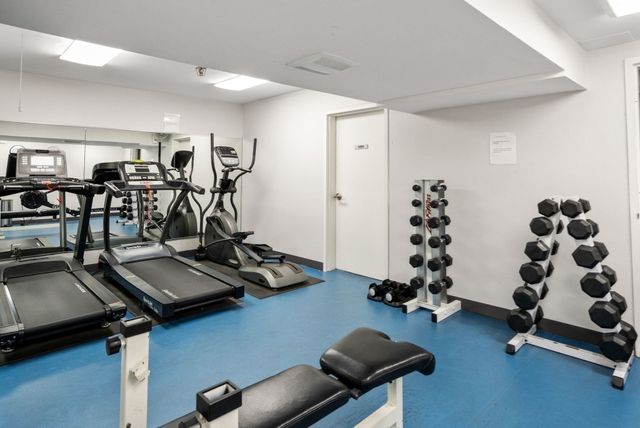 1731 Beacon St 311, Brookline, MA 02445
