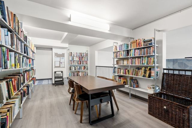 1731 Beacon St 311, Brookline, MA 02445