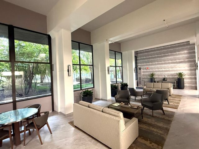 1731 Beacon St 311, Brookline, MA 02445