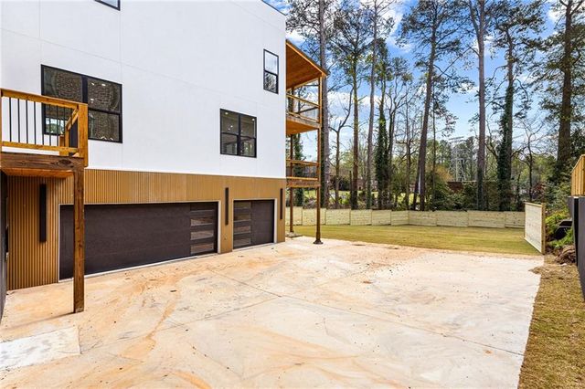 1301 Lavista Road NE, Atlanta, GA 30324