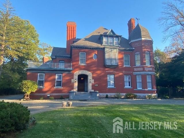 527-533 W 8th Street B, Plainfield, NJ 07060