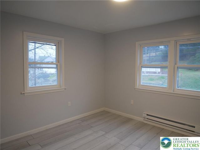 903 West Spruce Street, Other Pa Counties, PA 17866