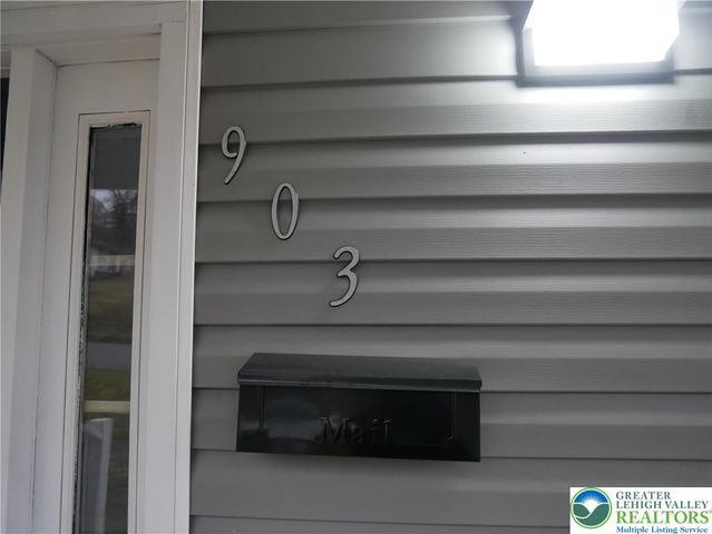 903 West Spruce Street, Other Pa Counties, PA 17866