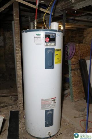 903 West Spruce Street, Other Pa Counties, PA 17866