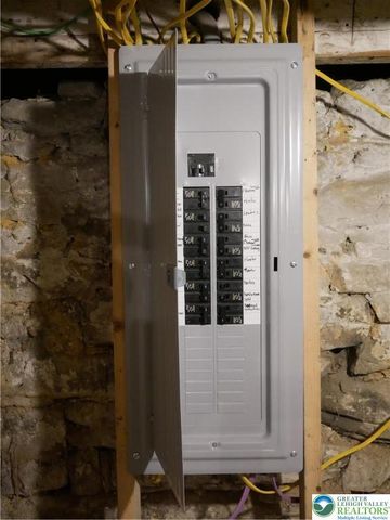 903 West Spruce Street, Other Pa Counties, PA 17866