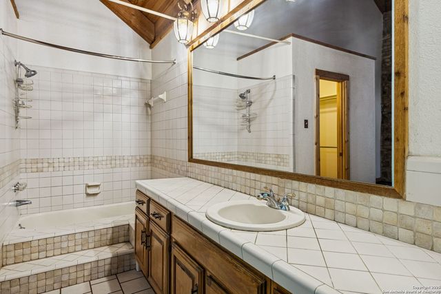 430 Stoney Ridge, Bulverde, TX 78163