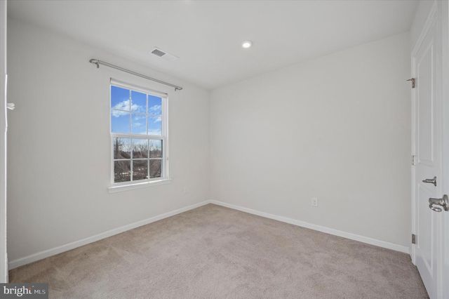 214 BAMBOO DR, Lansdale, PA 19446