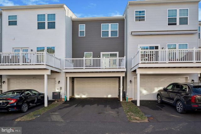 214 BAMBOO DR, Lansdale, PA 19446