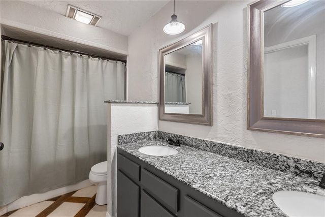 11017 NW 113th Street, Yukon, OK 73099