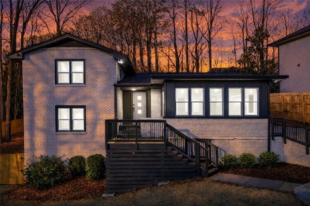 2338 Greenglade NE Road, Atlanta, GA 30345