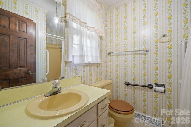 1602 Arden Drive, Lincolnton, NC 28092