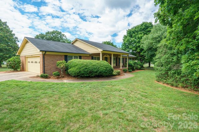 1602 Arden Drive, Lincolnton, NC 28092