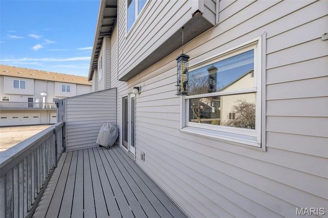 4007 Sherman Park Drive 16G, St Charles, MO 63303