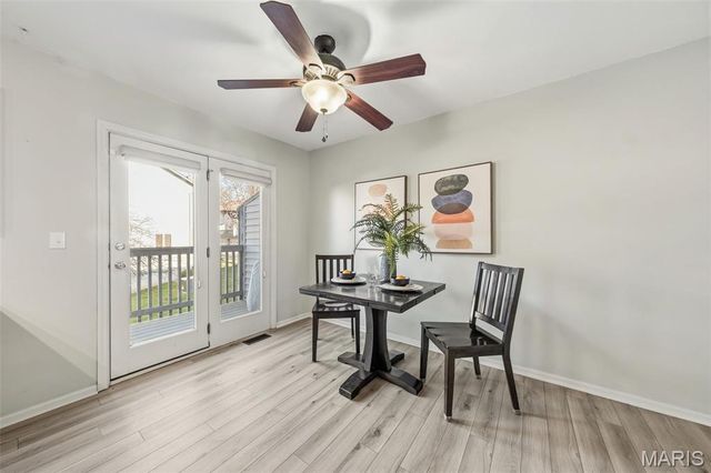 4007 Sherman Park Drive 16G, St Charles, MO 63303