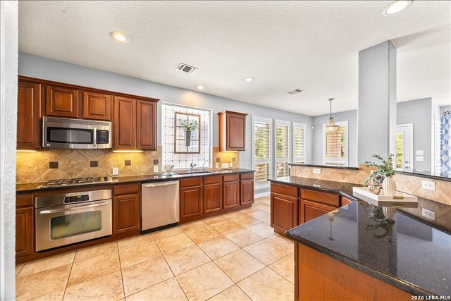 430 White Cyn, San Antonio, TX 78260
