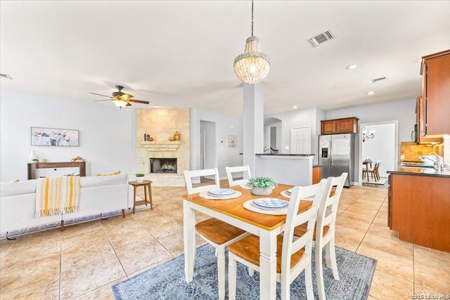 430 White Cyn, San Antonio, TX 78260
