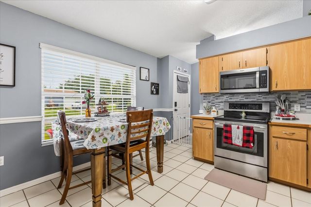 480 CHESTNUT AVENUE, Orange City, FL 32763