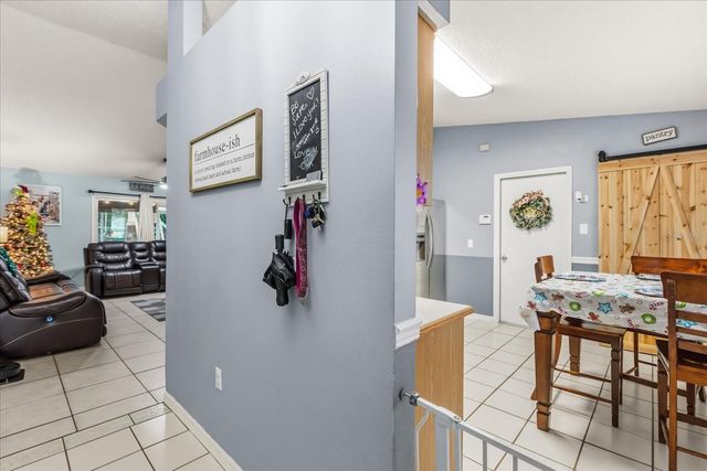 480 CHESTNUT AVENUE, Orange City, FL 32763