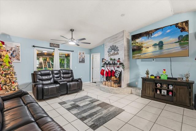 480 CHESTNUT AVENUE, Orange City, FL 32763