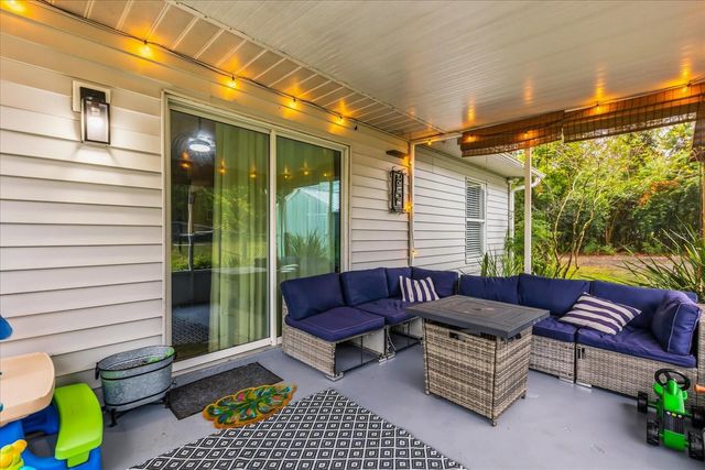 480 CHESTNUT AVENUE, Orange City, FL 32763