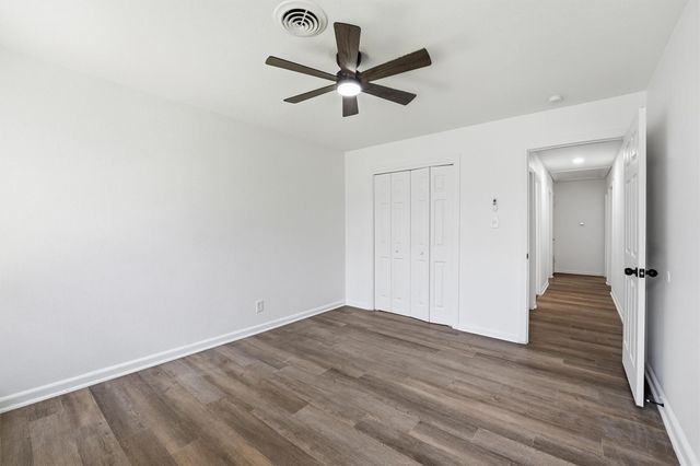 5002 Live Oak Drive, Texas City, TX 77591