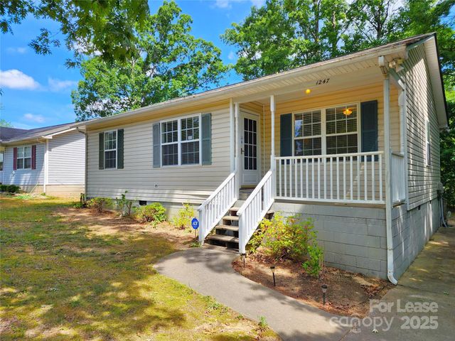 1247 Forest Park Drive, Kannapolis, NC 28083