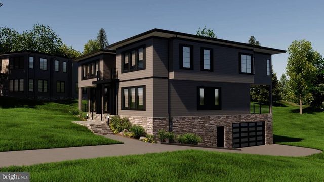 2055 TRUMBULL TER NW, Washington, DC 20011