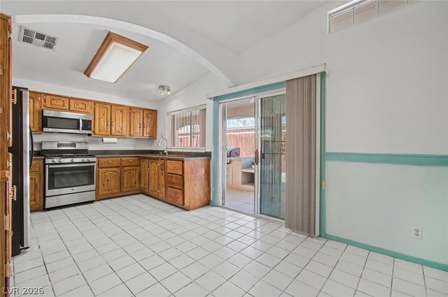 93 Vallejo Avenue, Las Vegas, NV 89110
