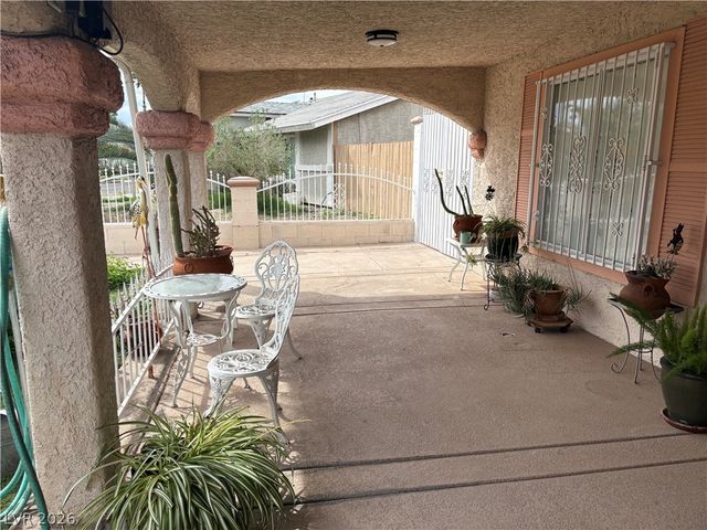 93 Vallejo Avenue, Las Vegas, NV 89110